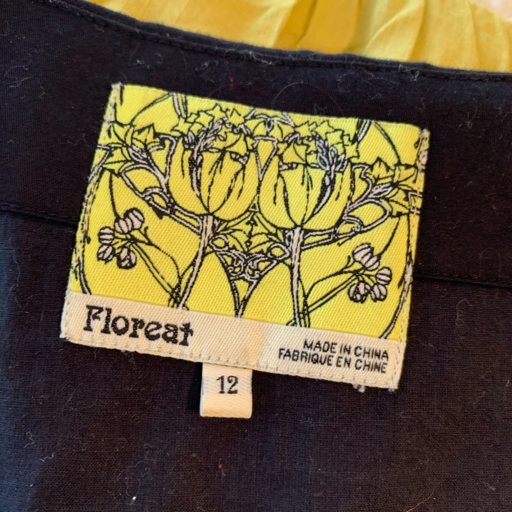 Floreat Black Sleeveless Dress with Green Sash and Floral Embroidery - Picture 3 of 3